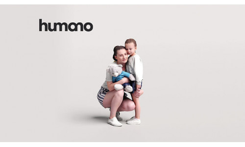 Humano Woman with a child 2210-8 3D model