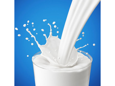 Realistic Pouring milk into a glass 3D model